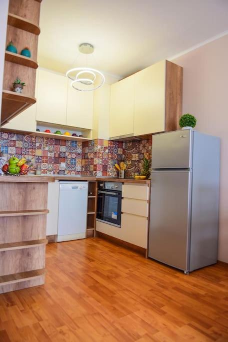 Charming Sunny Apartment+Swimming Pool Saints Constantine and Helena Exterior foto